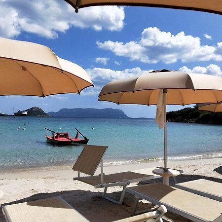 Le Stanze Del Mare Aparthotel Golfo Aranci Exterior photo